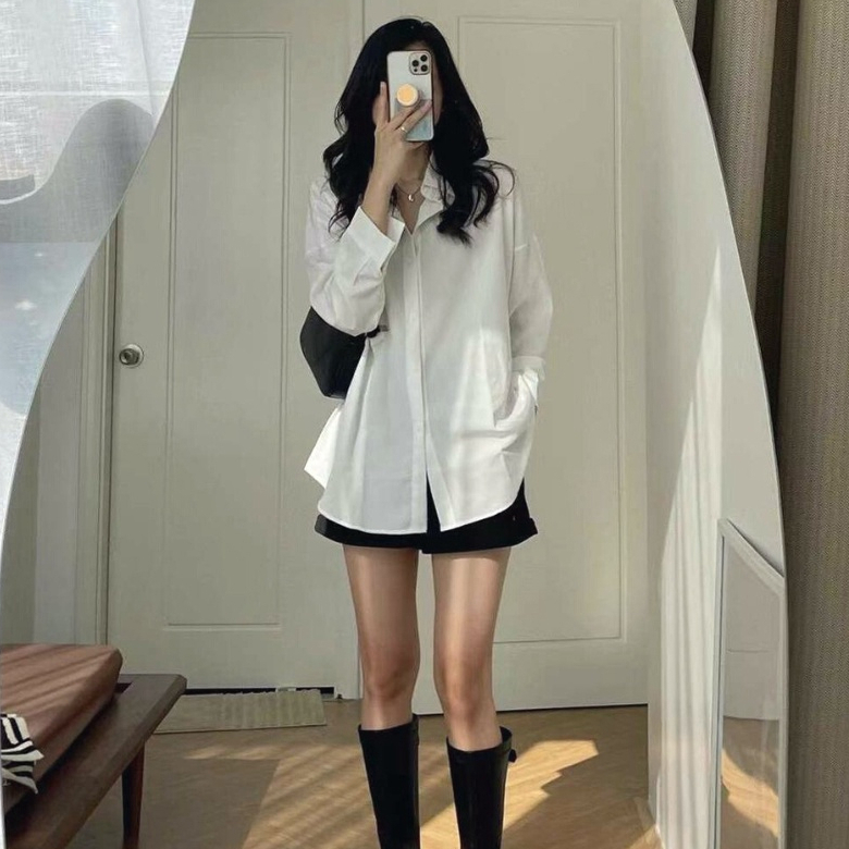 Áo Sơ Mi Nữ Form Rộng Unisex Dài Tay Trắng và Đen chất Cotton lụa Hàn mịn mát áo sơ mi nữ Oversize SM1 Hot Trend Hè 2023 | BigBuy360 - bigbuy360.vn
