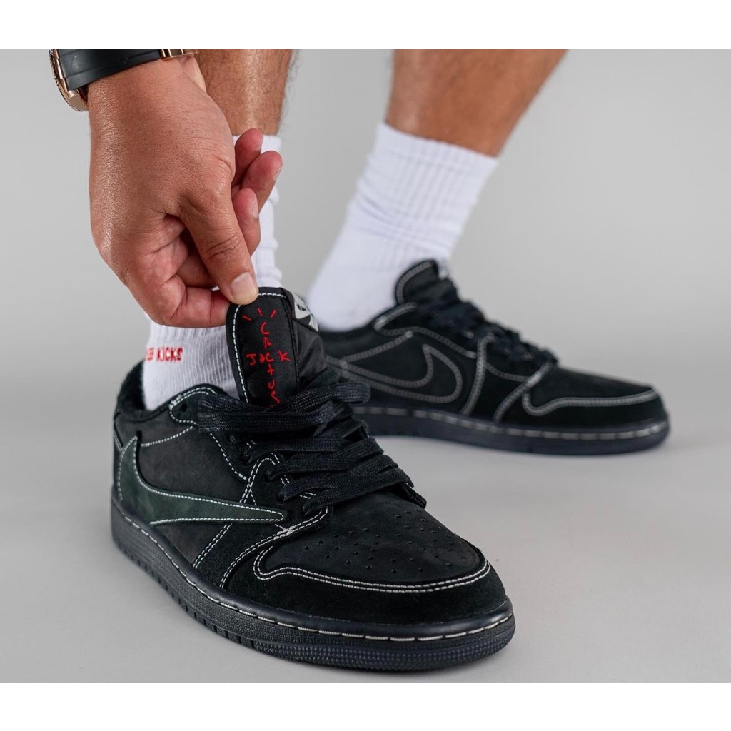 Giày jordan 1 travis scott mẫu mới 2023, giày đen full cá tính huyền bí dành cho nam nữ