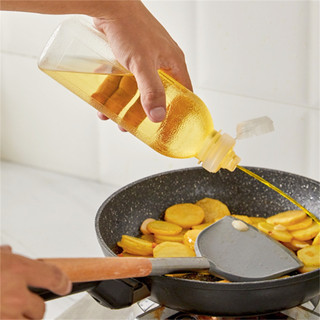 Chai đựng dầu ăn , gia vị , nước sốt tiện lợi cho nhà bếp , chai dạng bóp dễ dàng sử dụng 88370