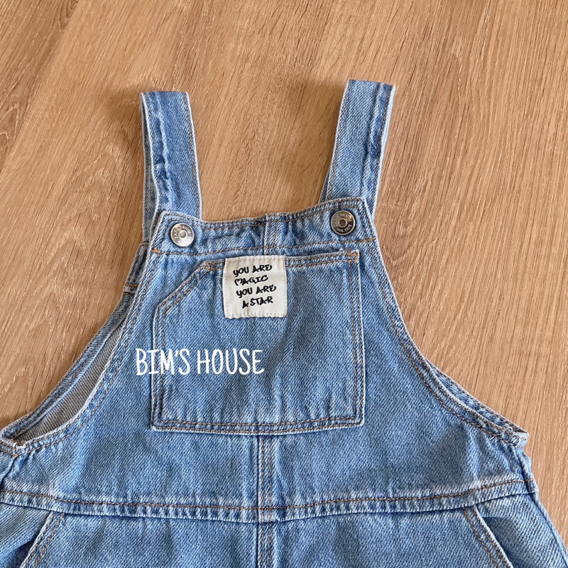 Yếm bò ngố Zara