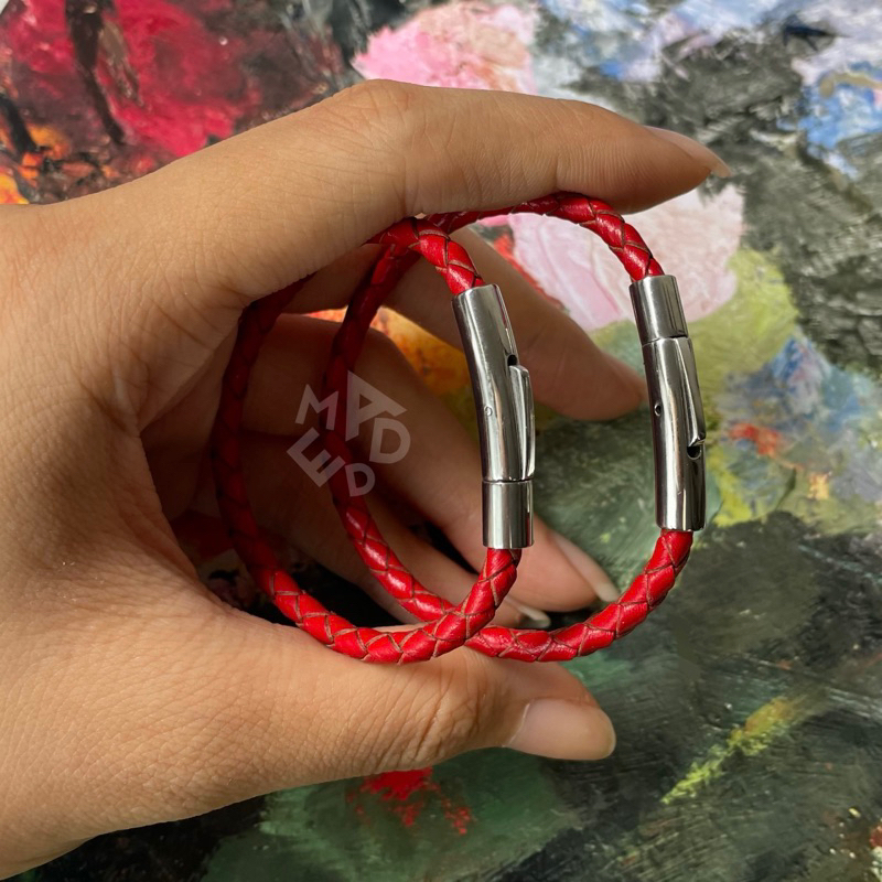 Vòng tay da - màu đỏ Madde/ leather bracelet/2412