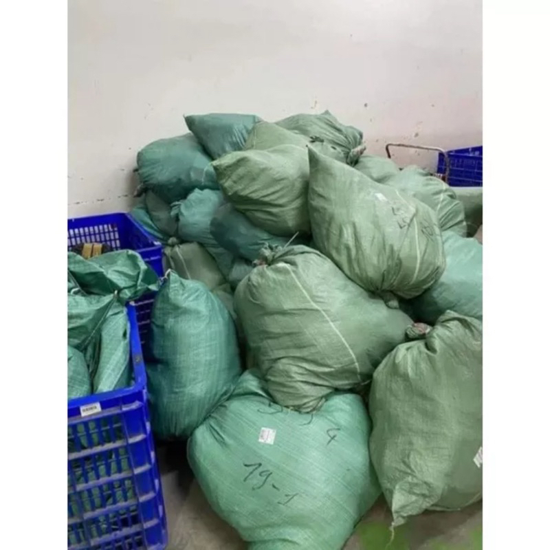 Kiện hàng boom khủng giá trị cao