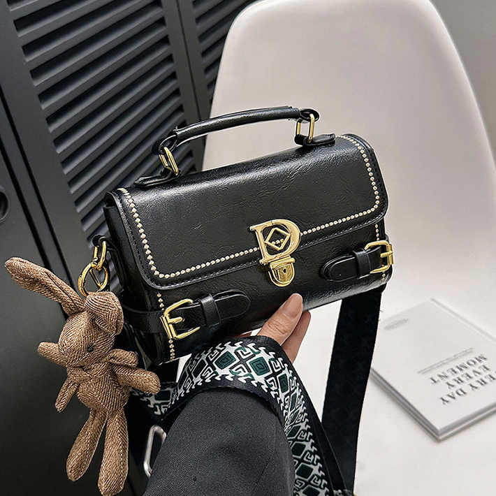 Túi Xách Nữ Đeo Chéo Đeo Vai Quai Xách Kèm Thỏ Quảng Châu - 9920