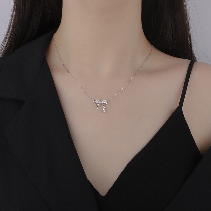 Dây Chuyền Mặt Nơ Đính Đá Dễ Thương Cho Nữ Sinh A07