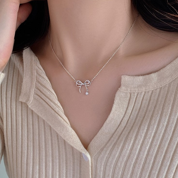 Dây Chuyền Mặt Nơ Đính Đá Dễ Thương Cho Nữ Sinh A07
