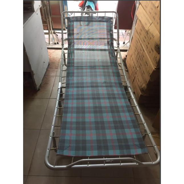 Giường ngủ bạt gia đình khung sắt gấp gọn chính hãng xuân hòa Gi-01-00 có bánh xe