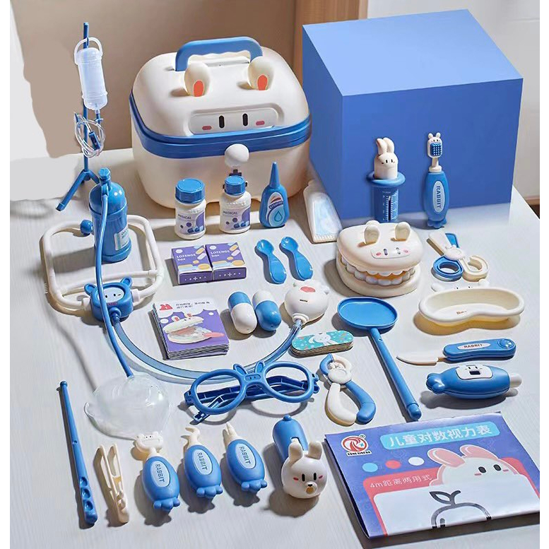 Quà 1.6 cho bé mua ở đây