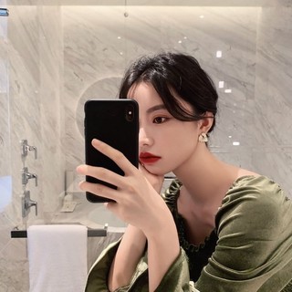 Bông tai hình tam giác 3D cá tính