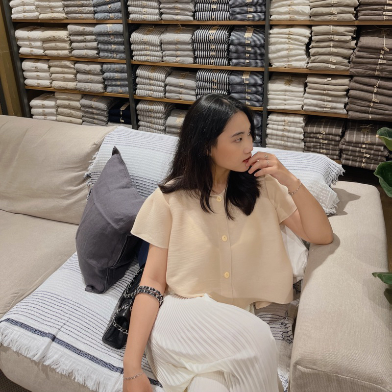 (HÀNG SẴN) Áo sơ mi tay ngắn vải nhúng cao cấp, freesize co giãn nhiều -  Áo lò xo nhuyễn KHÔNG NHĂN