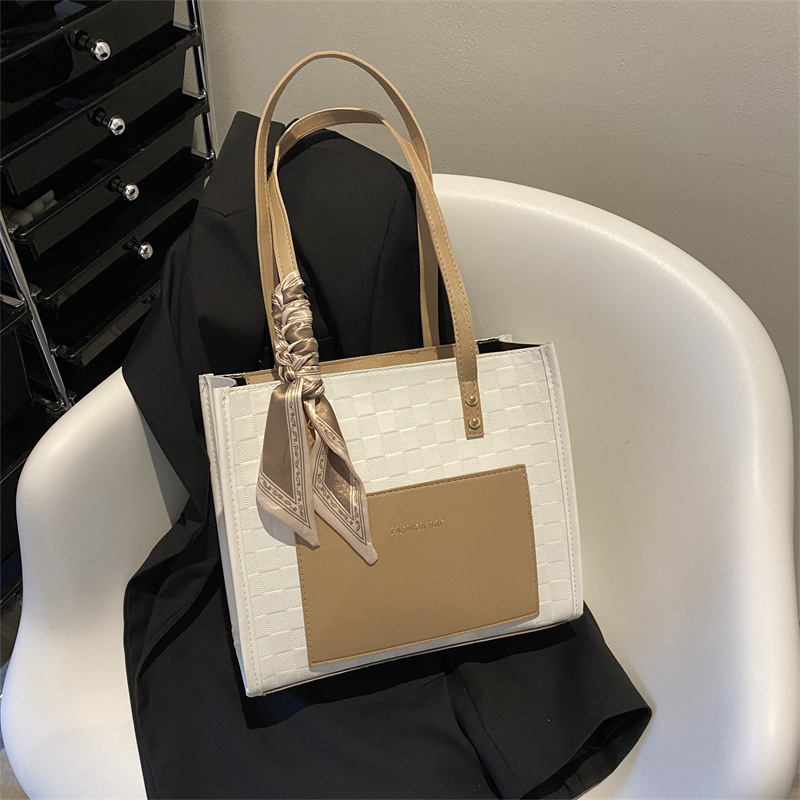 Túi nữ đeo chéo da đẹp dáng xinh túi xách nữ hot nhất hiện nay Đi Chơi Dự Tiệc Phong Cách Hàn Quốc - TN18 | BigBuy360 - bigbuy360.vn