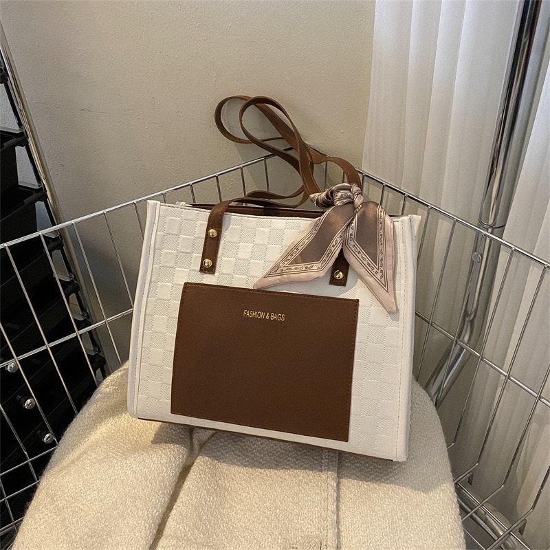 Túi nữ đeo chéo da đẹp dáng xinh túi xách nữ hot nhất hiện nay Đi Chơi Dự Tiệc Phong Cách Hàn Quốc - TN18 | BigBuy360 - bigbuy360.vn