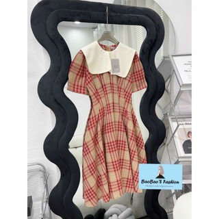 Đầm kẻ cổ bèo dáng dài tiểu thư