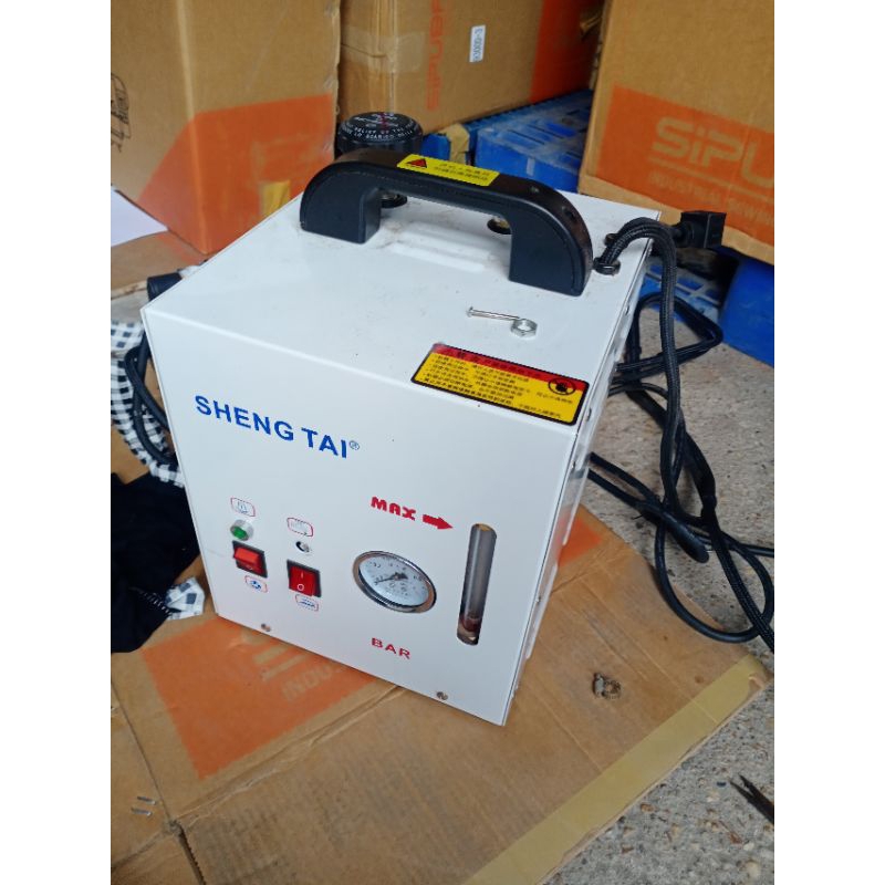 Bộ bàn là nồi hơi mini tiện dụng công suất 3KW