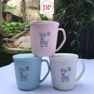 Cốc uống nước có nắp,cốc uống nước có quai nhựa Việt Nhật