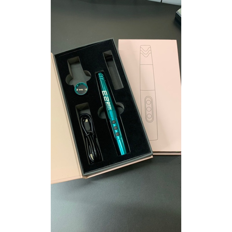 Pen E2 tích điện dòng cao cấp chuyên mày môi mí và sợi trong phun xăm