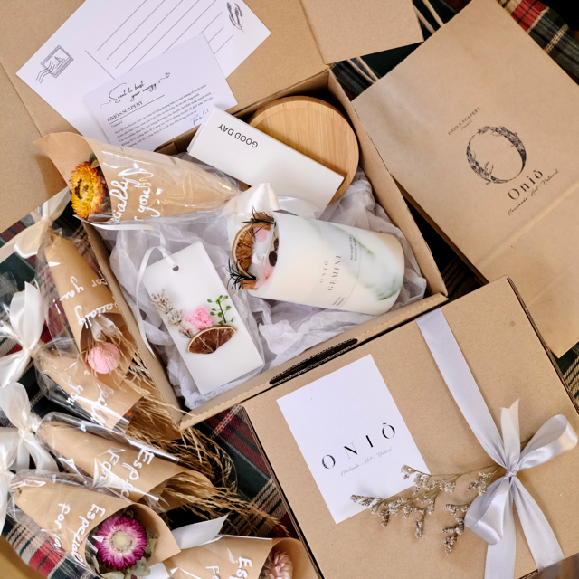 Qùa tặng sinh nhật, Gift set quà tặng người thân, bạn bè, Handmade by Oniõ, Hộp quà tặng 20x18x8cm