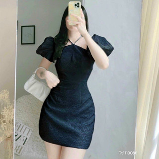 Đầm dự tiệc gấm body cổ yếm mặc được 2 kiểu