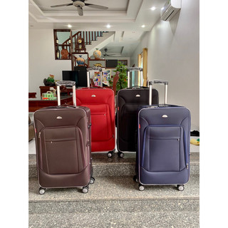 Vali vải Hùng Phát size 28. Cam kết giá rẻ, đảm bảo chính hãng, có thẻ BH nhé. Hàng sẵn kho không cần order.