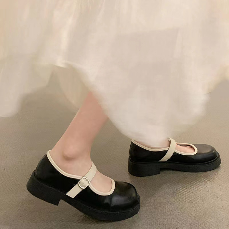 Giày lolita nữ Viev đế bằng da lì basic