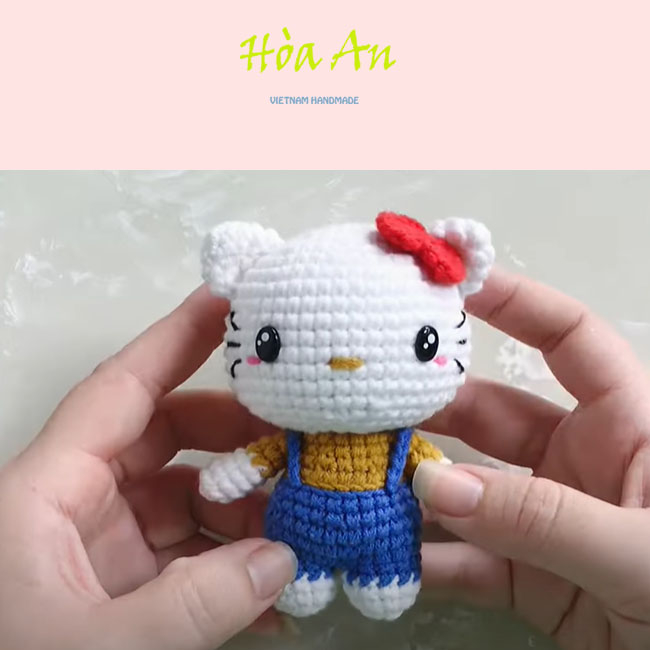 Gấu bông hình mèo Hello Kitty cho bé bằng len mềm mại, dễ thương