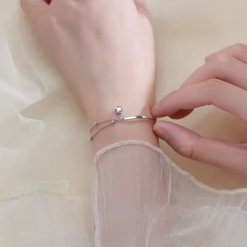 Vòng Đeo Tay Mạ Bạc 2 Lớp Đính Đá Thiết Kế Dễ Thương Thời Trang Cho Nữ Sinh V14