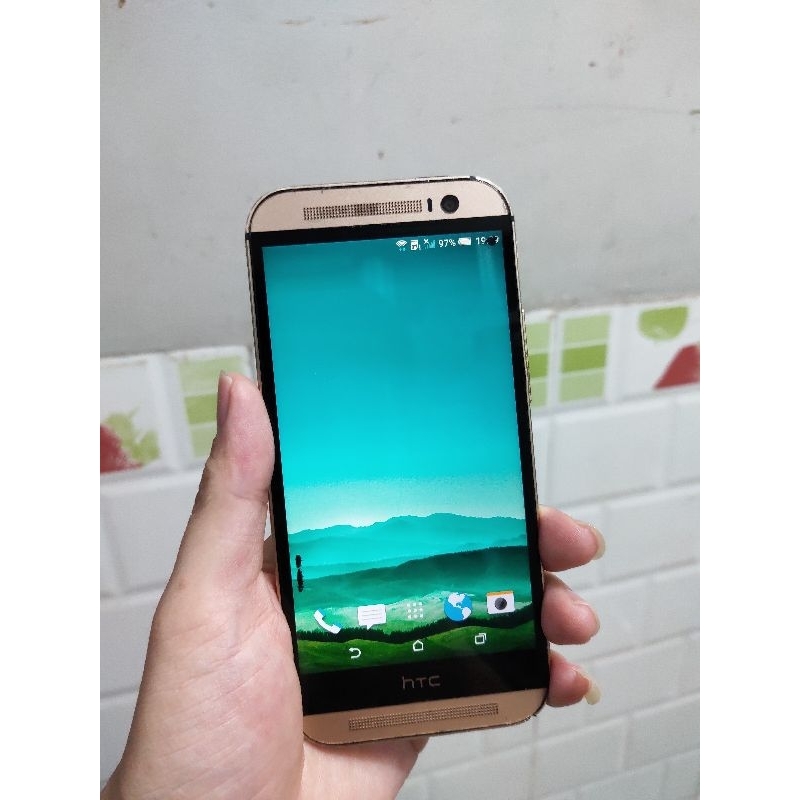 Xác điện thoại cũ HTC One M8 Eye Gold (2gb/16gb) dùng chữa cháy