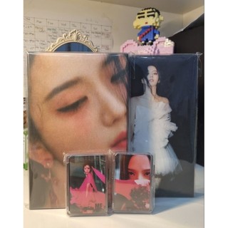 Card album solo ME của Jisoo