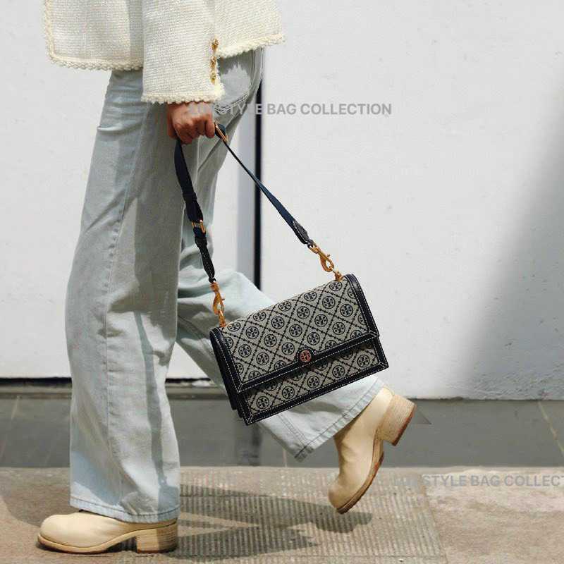 Túi Burch T Monogram Denim mượt mà