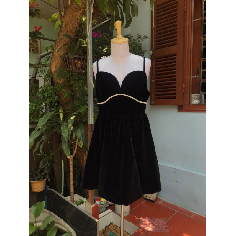 Váy nhung, sườn xám nhung, váy dây nhung, cúp ngực  cập nhật 17/5