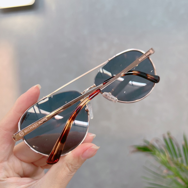 Kính mát Michael Kors 0Mk1071 Rose Gold Miror