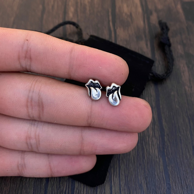 Bông tai loringstore cái lưỡi