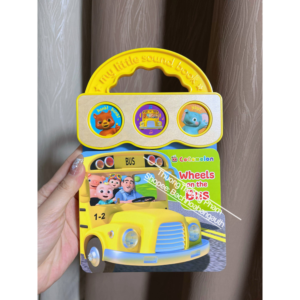 Sách nhạc Tiếng Anh Cocomelon Wheel on the bus Board Book