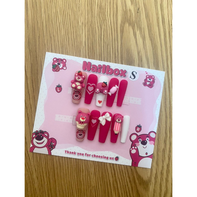 Nailbox thiết kế gấu dâu ngắn