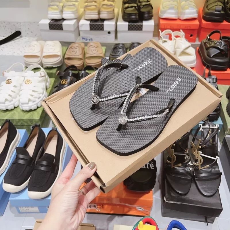 Dép kẹp xỏ ngón zhetao đính đá hoạ tiết chaneo hàng quảng châu cao cấp