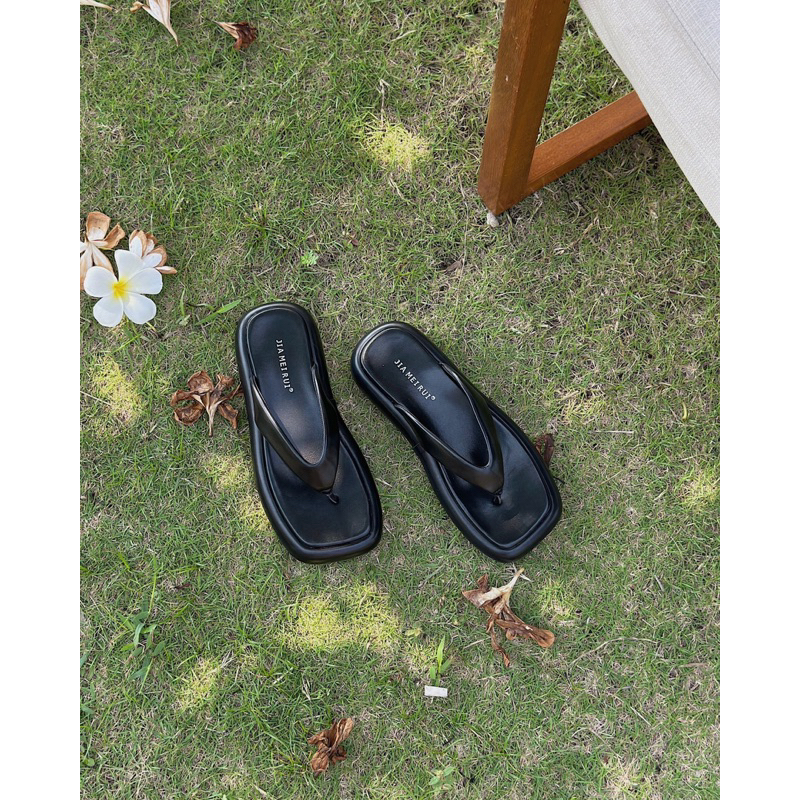 GL_A6_0285 dép xỏ ngón