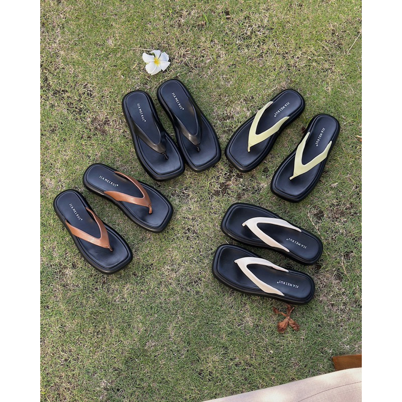 GL_A6_0285 dép xỏ ngón