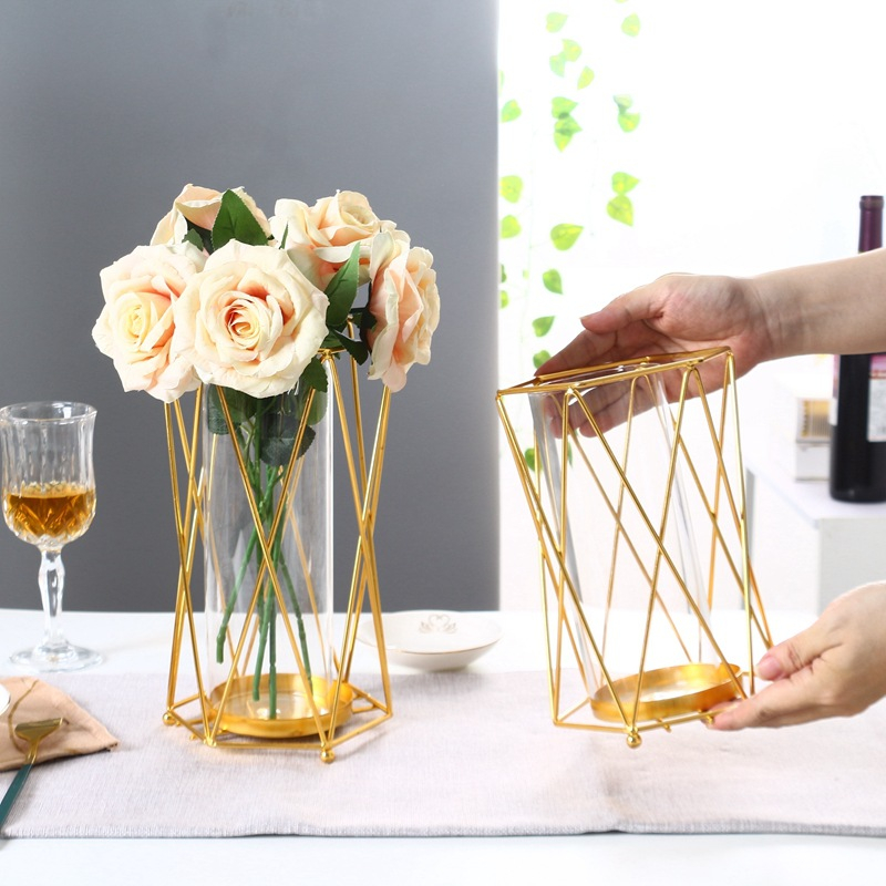 Lọ hoa thuỷ tinh khung kim loại mạ vàng trang trí phòng khách cao 20 cm