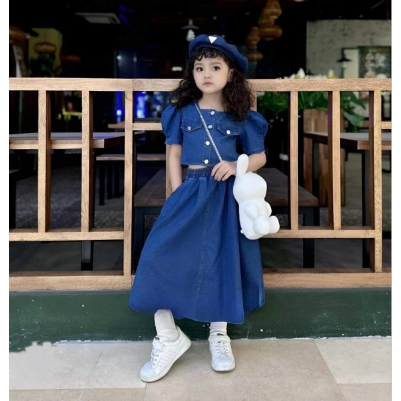 Set  jean sang chảnh bé gái