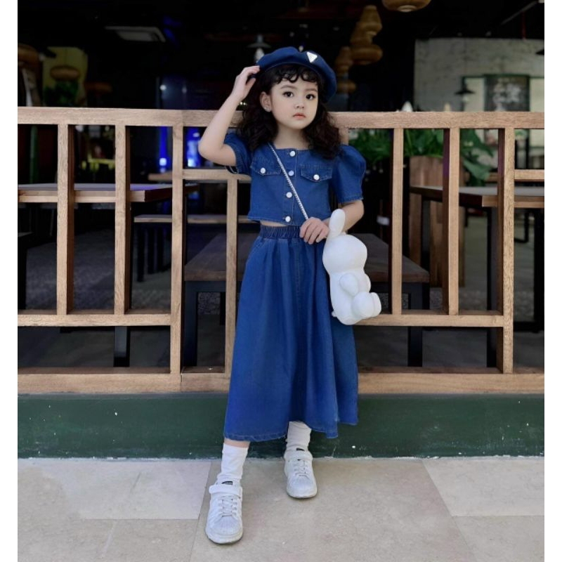 Set  jean sang chảnh bé gái