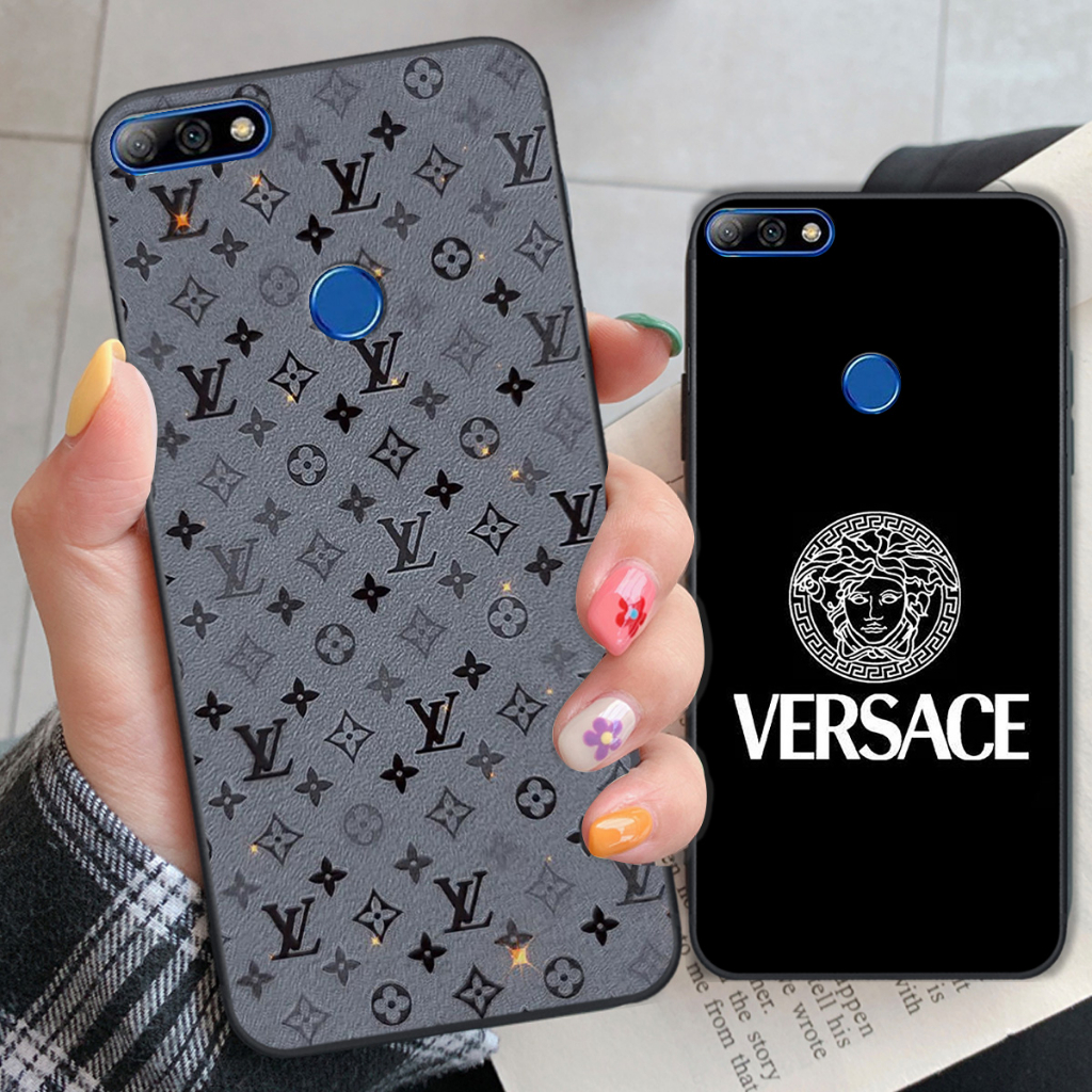 Ốp Huawei Y7 Prime 2018 / Y7 Pro 2018 in logo các thương hiệu nổi tiếng siêu sang, siêu cá tính