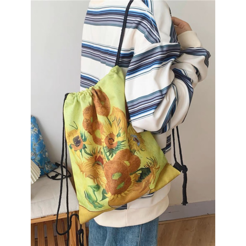 Mới về! Balo dây rút xuất dư Hà Lan, in tác phẩm hoạ sĩ lừng danh Van gogh