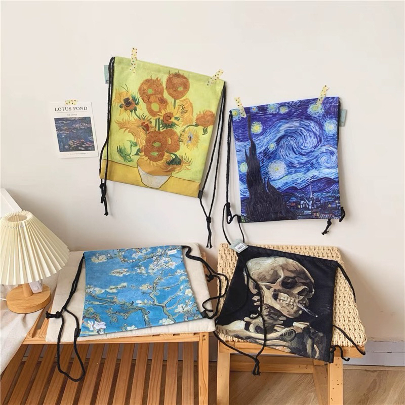 Mới về! Balo dây rút xuất dư Hà Lan, in tác phẩm hoạ sĩ lừng danh Van gogh