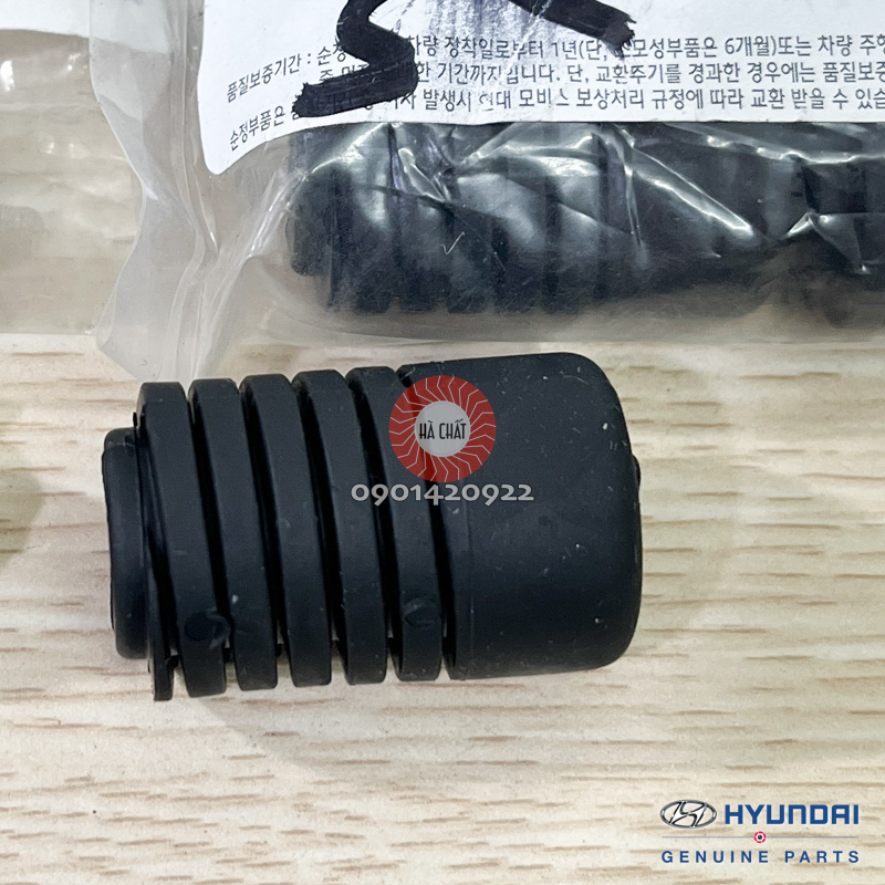 Cao su giảm chấn ca pô Hyundai i10 - Nhập khẩu chính hãng HYUNDAI MOBIS Hàn Quốc; Bảo hành 100% là hàng xịn chính hãng