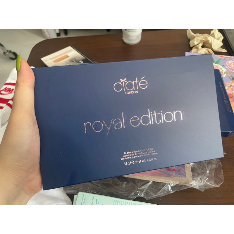 Ciate london bảng mắt 48$ phiên bản royal edition