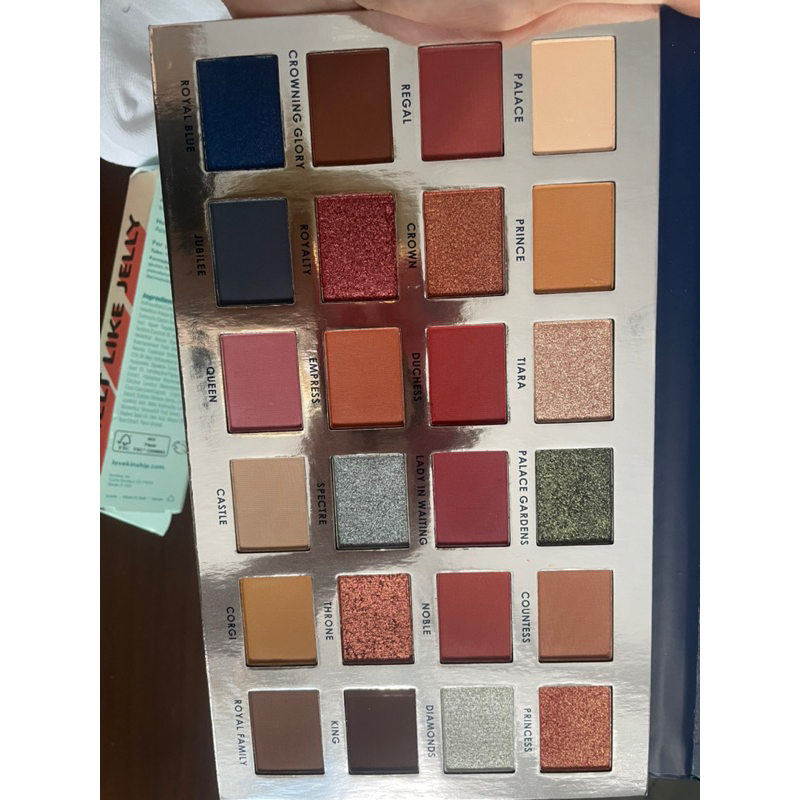 Ciate london bảng mắt 48$ phiên bản royal edition