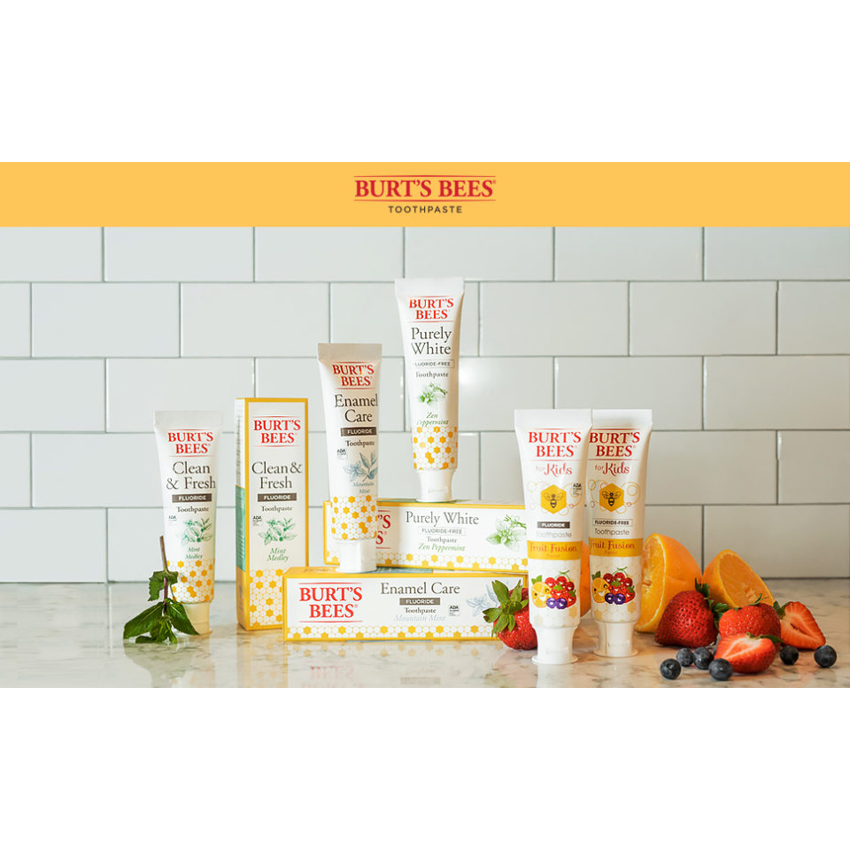 Kem đánh răng Burt Bee cho trẻ em hương trái cây chống sâu răng
