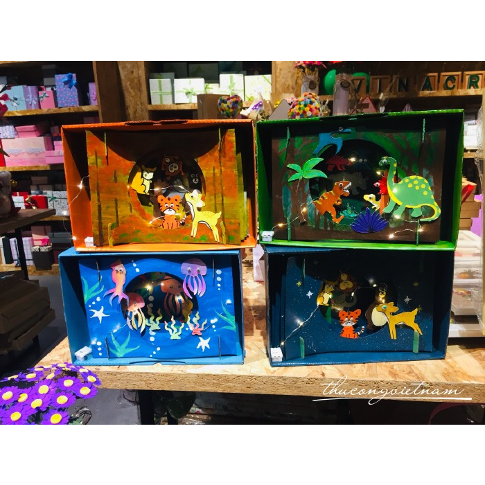 Hộp 3D nhiều lớp 20x30x7cm
