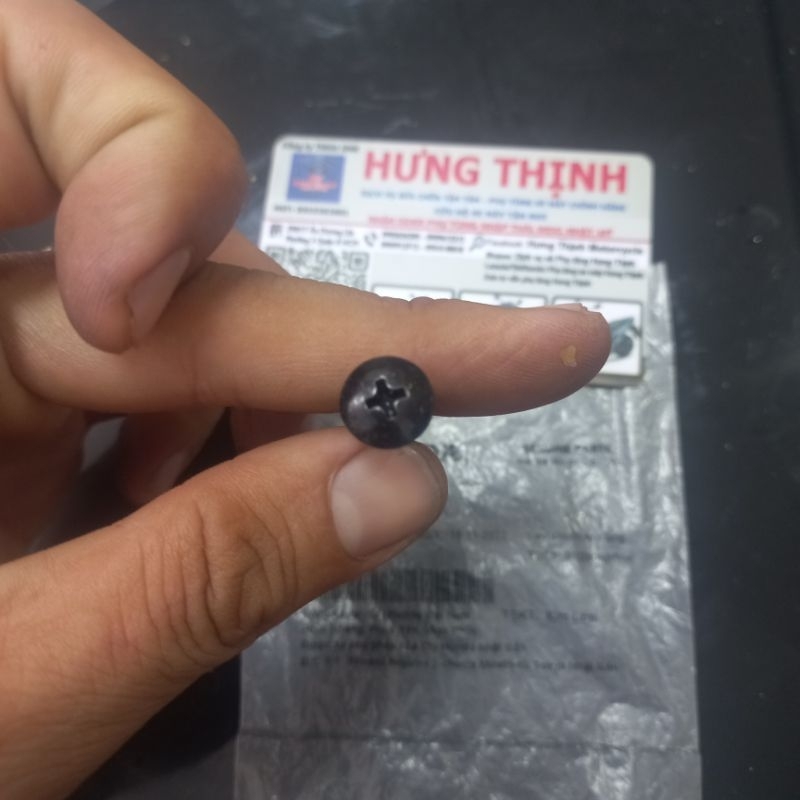 Ốc bắt pô e Xe Tay Ga Honda : 5x20 ( Ốc Nhập Thái )