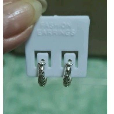 Đế treo bông tai bằng nhựa bich 100 cái
