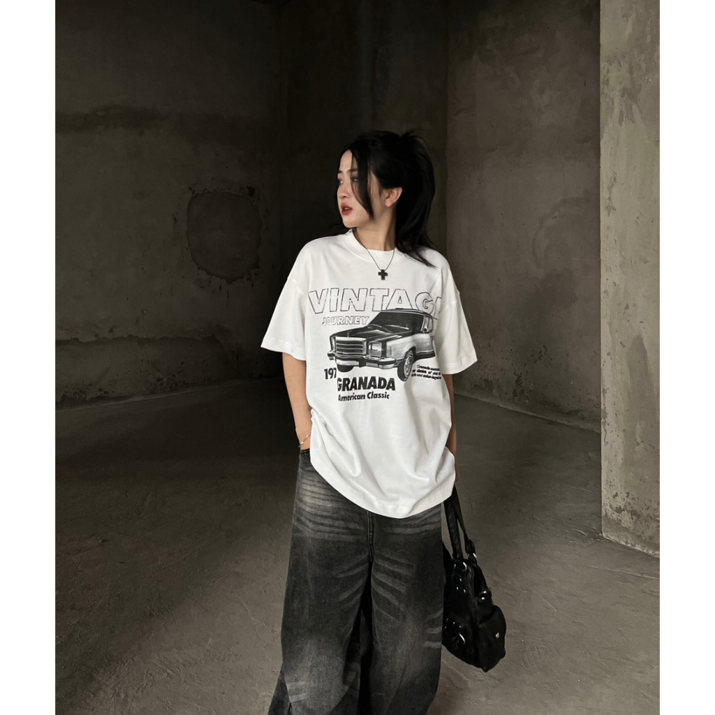 Áo thun Hidden Culture - VINTAGE CAR T-shirt - Form Boxy - White
